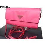 PRADA(プラダ) 1N1351 TESSUTO SPORT ピンクポシェット