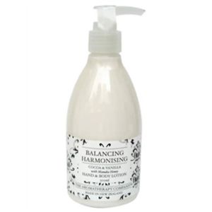 Naturals アロマセラピーハンド&ボディローション ココア&バニラ 300ml 【2セット】