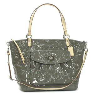 Coach(コーチ) トートバッグ 13179EMBOSSED OP ART グレー