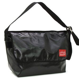 MANHATTAN PORTAGE（マンハッタンポーテージ） ショルダーバッグ 1607V-VL VINYL VINTAGE MESSENGER BAG ブラック