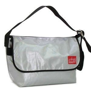 MANHATTAN PORTAGE（マンハッタンポーテージ） ショルダーバッグ 1607V-VL VINYL VINTAGE MESSENGER BAG シルバー