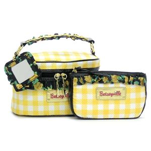 BETSEYVILLE（ベッツィヴィル） ポーチ BC18305 3PC COSMETIC イエロー