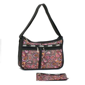 LESPORTSAC（レスポートサック） ショルダーバッグ タビラ 7507 DELUXE EVERYDAY BAG