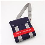 TOMMY HILFIGER（トミーフィルフィガー） ななめかけ ショルダー HARBOUR POINT II 467・Navy×Red