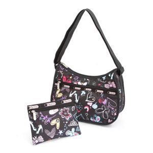 LeSportsac（レスポートサック） ななめがけショルダーバッグ 7520 4977・Girl Talk