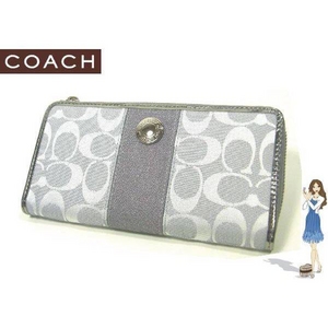 Coach(コーチ) アコーディオン ジップ 長財布 シグネチャー ストライプ シルバー 42247