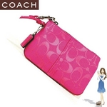 Coach(コーチ) トップバッグ シグネチャー ジップ キャパシティー リストレット ピンク 42395