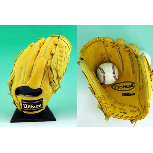 【2010年商品】 Wilson（ウィルソン） 硬式グローブ『Pro STAFF』 投手用 Lタン 右投用 【WTAHGP17L】